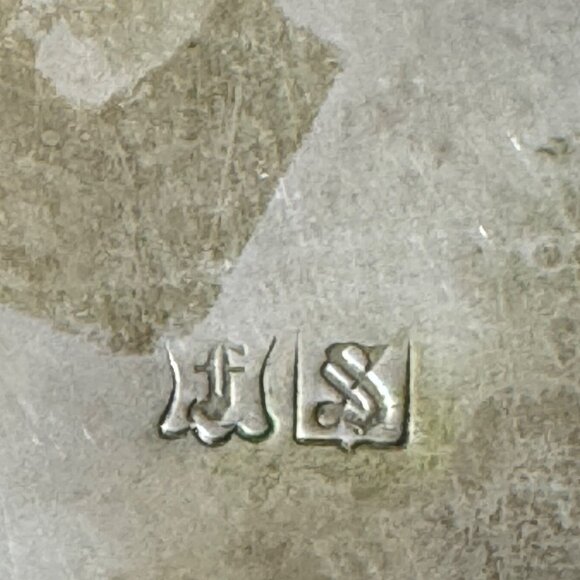 Vintage  Bottle Holder Set Stamped FS  Silver Plated Pierced Beaded Foot - Picture 8 of 9